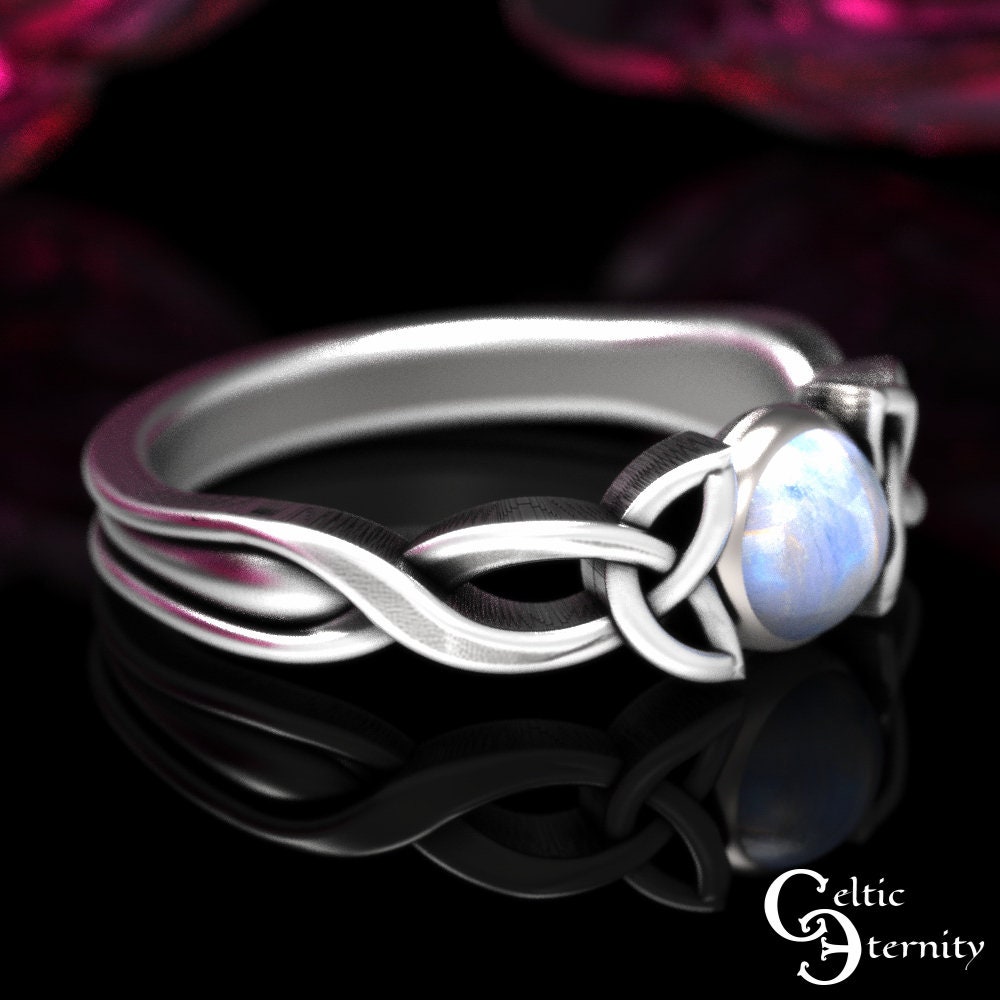 Celtic outlet moonstone ring