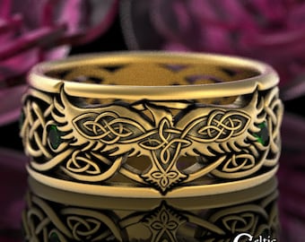 Mens Raven Wedding Band, 10K Gold Mens Wedding Ring, 10K Emerald Raven Ring, Viking Wedding Band, 10K Celtic Raven Jewelry, 9728
