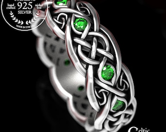 Silver Infinity Ring, Sterling Celtic Ring, Emerald Celtic Ring, Emerald Infinity Ring, Celtic Wedding Band, Infinity Wedding Ring, 1052