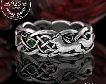 Silver Emerald Fox Ring, Womens Sterling Fox Ring, Fox Wedding Ring, Fox Wedding Band, Celtic Fox Wedding Ring, Emerald Fox Ring, 3196
