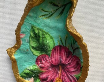 Hibiscus Decorative Oyster Trinket Dish