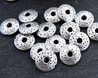 Gepunktete Saucer Spacer Perlen, Silber Saucer Perlen, Metall Scheibenperlen, Schmuckherstellung Handwerk Perlen, matt antikes Silber überzogen, 15tlg