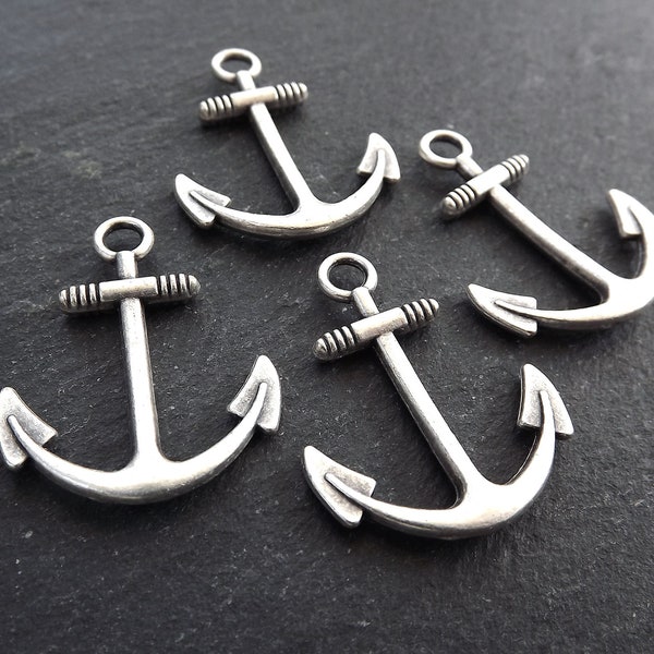 4 Grands charmes de Pendentif d’ancre, charme d’anchor Drop, charmes nautiques, fournitures de bijoux marine, Matte Antique Silver Plated