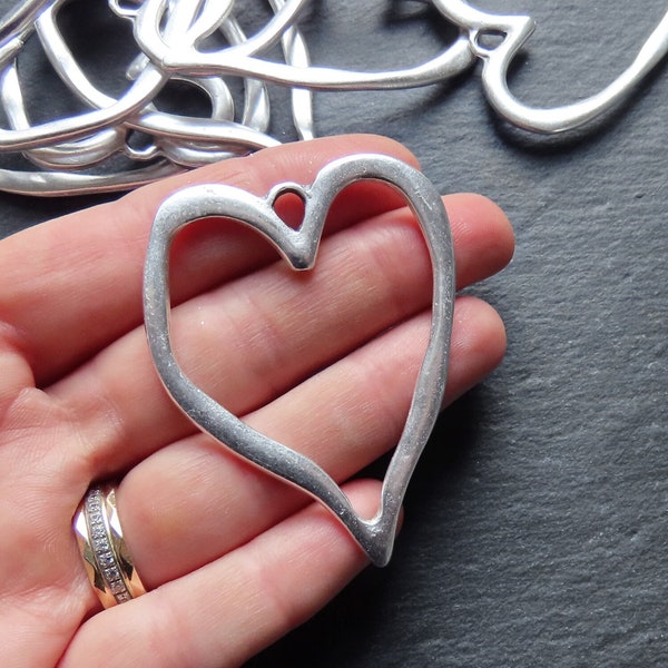 NEW Large Organic Heart Shape Loop Link Pendant Smooth Frame Jewelry Making Supplies Findings, Silver Heart, Matte Antique Silver Plated 1pc