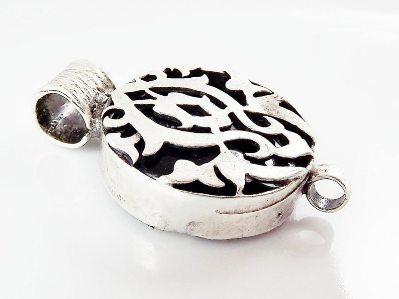 1pc Black Exotic Fretwork Jade Connector Matte Silver Plated Bezel