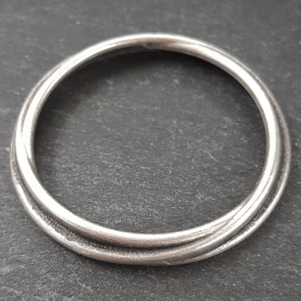 Colgante de bucle de plata, bucle entremezclado, colgante redondo, bucle cerrado, colgante de anillo, conector de bucle, anillo de plata, plata antigua plateada 1pc