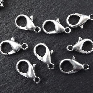 Silver Lobster Claw Clasps, Lobster Claw, Medium Parrot Closure, Jewelry Making Necklace Bracelet, Matte Antique Silver Plated  8pcs