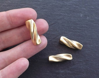 Lot Of 100 Twisted Long Loose Tube Beads – 5mm X 1mm – Fancy Plated Brass – Base Metal