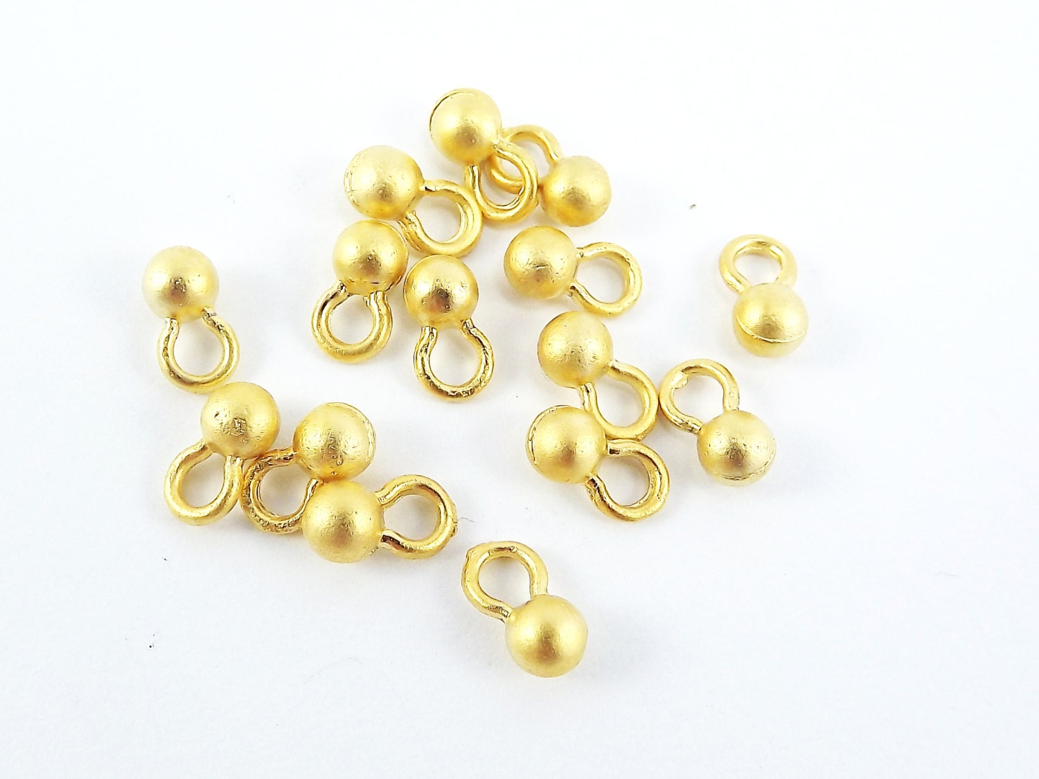 Round Ribbed Gold Ball Drop Charms, Drop Charms, Beading Charms, Textured Ball Charms, Bracelet Charms, Matte Antique Silver Plated 20pcs