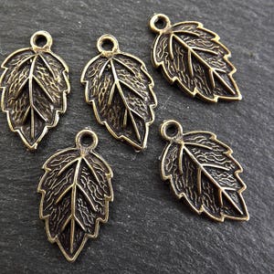 Small Leaf Pendant Charm, Serrate Metal Leaves Drop Foliage Charms, Antique Bronze Plated, 5pc
