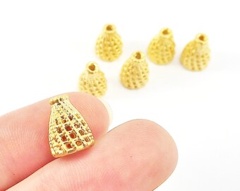 6 Filigree Cone Round Bead caps - 22k Matte Gold Plated