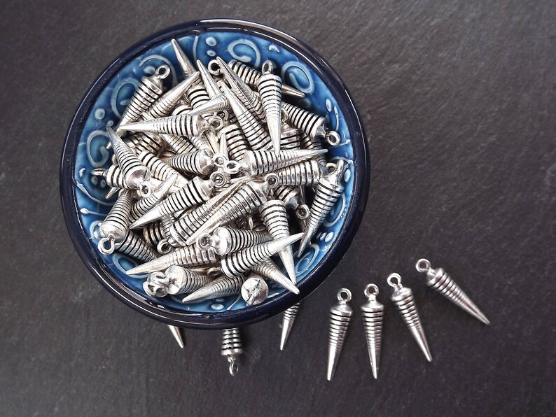 4pc Gradient Lines Spike Drop Pendulum Charms Non Tarnish Minimalist Turkish Jewelry Supplies Artisan Findings Matte Antique Silver Plated