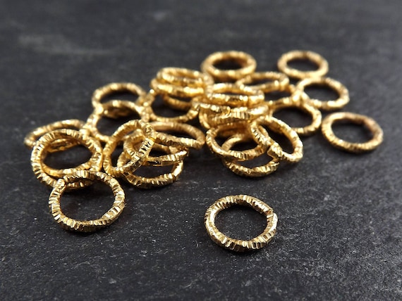 8mm Jump Rings, Twisted Etched Jump Rings, Open Jump Rings, Gold Jump Rings, DIY Jewelry, Unusual Jump Rings, 22k Gold Plated - 30pcs
