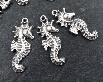 3 Seahorse Pendant Charms, Artisan Charms, Seahorse Beads, Matte Antique Silver Plated