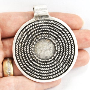 Large Round Rope Detail Ethnic Tribal Artisan Medallion Pendant - Matte Antique Silver Plated