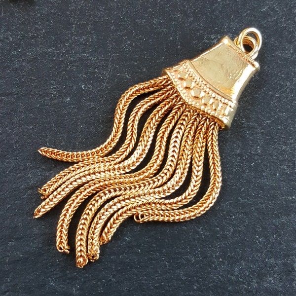 Gold Tassel Pendant, Short Gold Tassel, Bracelet Tassel, Flat Head Tassel, Metal Tassel, Snake Chain Strands, 22k Gold Plated Brass 1pc