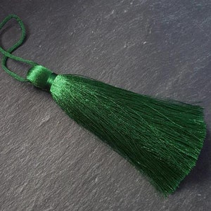 Large Deep Green Silk Tassel Braided Loop, Thick Tassels, Jewelry Tassel, Keychain Tassel, Mala Tassel, Garland Tassel, 113mm, 1pc