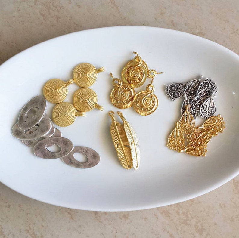 6 Mini Filigree Chandelier Drop Charm Pendant 5 Loops Rings Etsy