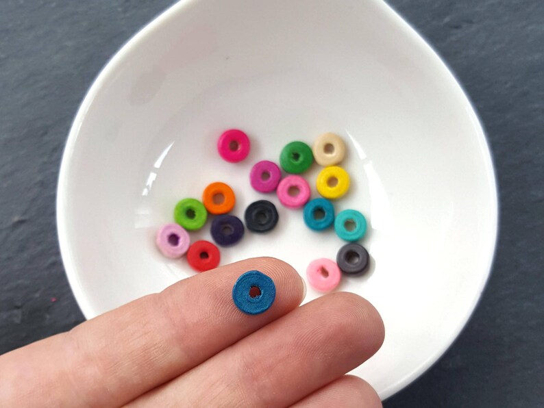 200pcs or 400pcs Aqua Blue Round Rondelle Heishi Wood Beads Satin Varnished Plain Simple Round Smooth Ball Bead Spacers 8mm Choose 50pcs