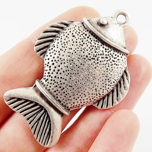 Large Simple Fish Pendant - Antique Matte Silver Plated