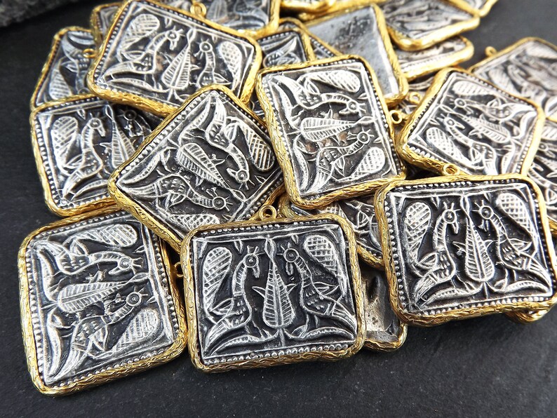 Ancient Greek Byzantine Coin Shiny Gold Medallion Charm Antique Silver Plated Greek Peacock Bird Coin Pendant Gold Frame Bezel