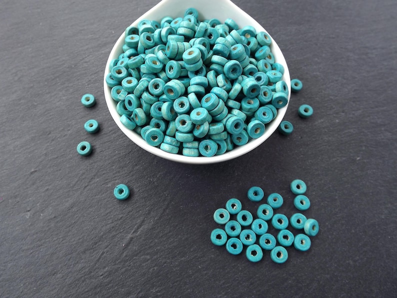 200pcs or 400pcs Aqua Blue Round Rondelle Heishi Wood Beads Satin Varnished Plain Simple Round Smooth Ball Bead Spacers 8mm Choose 50pcs