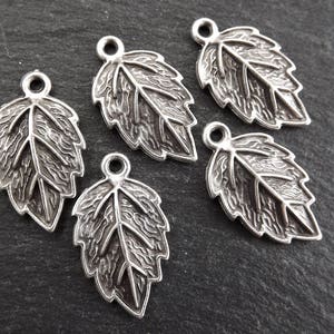 Small Leaf Pendant Charm, Serrate Metal Leaves Drop Foliage Charms, Matte Antique Silver Plated, 5pc
