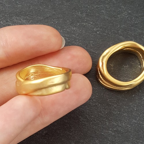 2 Chunky Thick Organic Oval Ring Closed Loop Pendant Connector Etsy