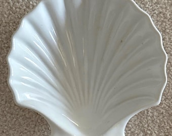 Vintage Shell Dish, Made in Japan, Set of two