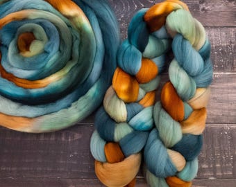 Soft Hand Dyed Combed Top - Targhee Wool Roving, 4oz - Echoes of Dusk