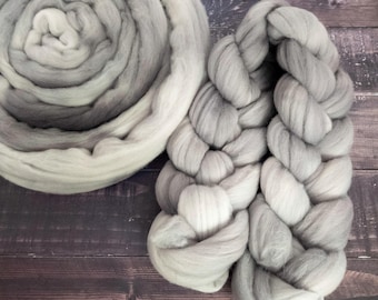 Soft Wool Combed Top, Hand Dyed Roving, Rambouillet, 4oz - Pewter