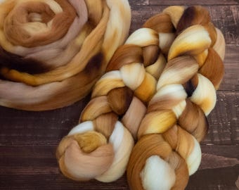 Medium Wool Combed Top, Hand Dyed Roving - Falkland, 4oz - Amberwood