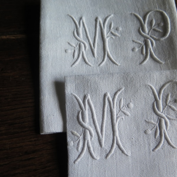 set of 2 gorgeous identical monograms - M P -finely embroidered - handmade - vintage france -