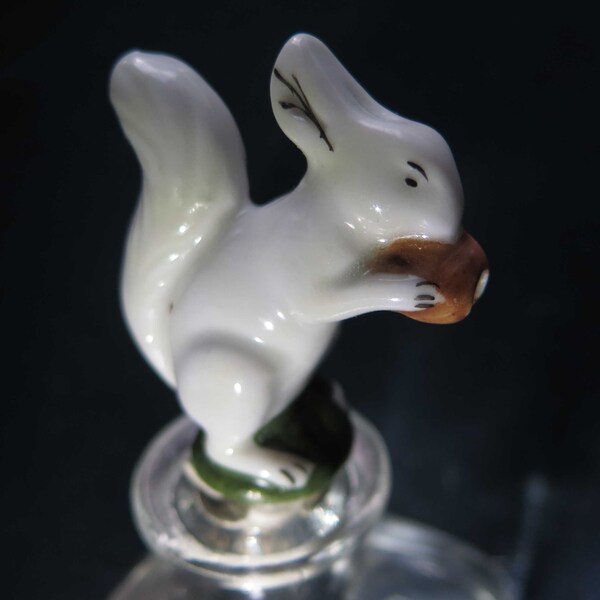 Antique Bottle Spout Stopper. Adorable Squirrel Nibbling its Nutty .Porcelain Forest symbol. Vintage.