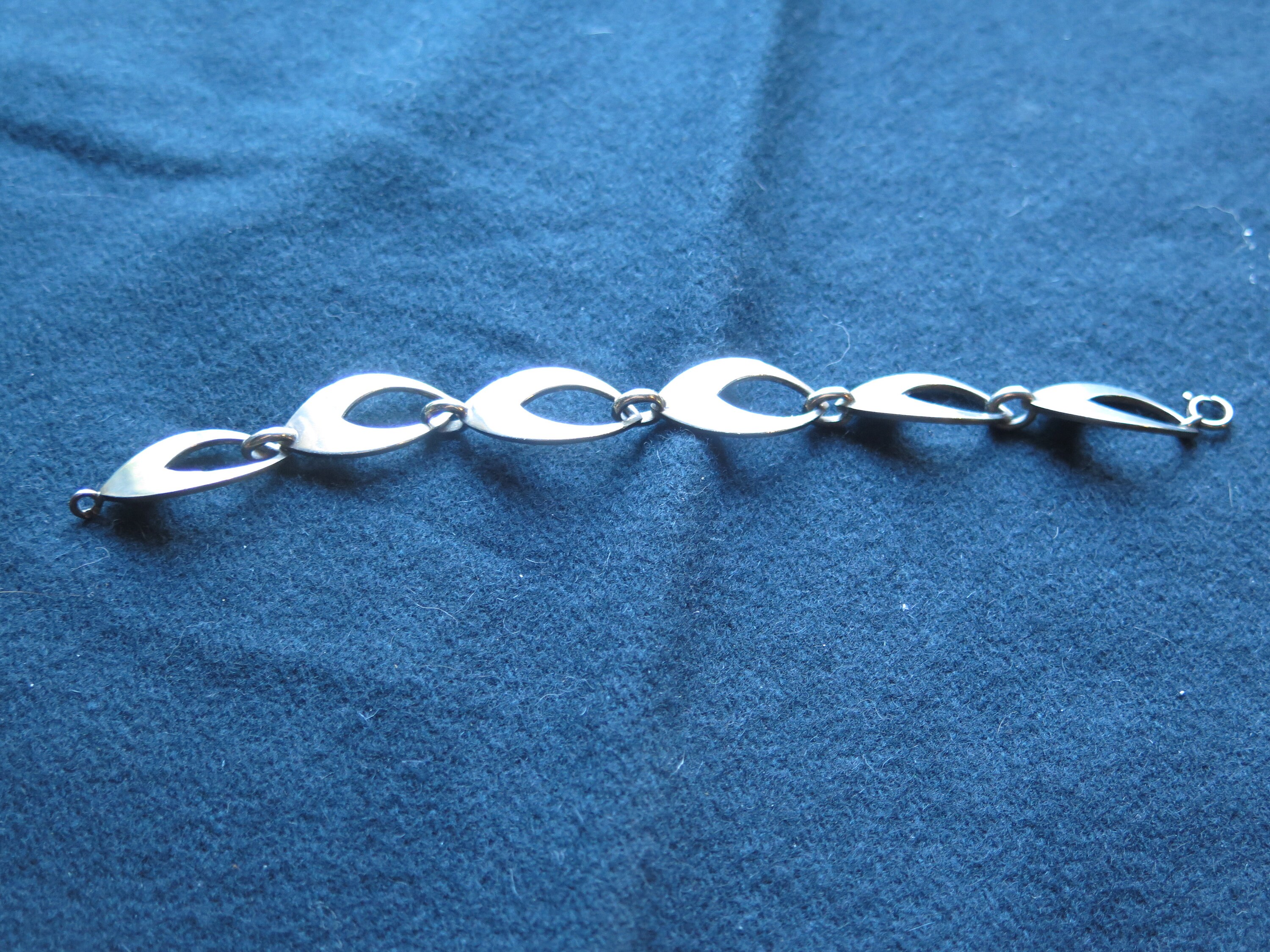 HERMES Bracelet Etrier 1956 en argent tressé