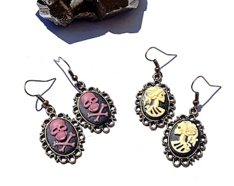 A pair of Gothic earrings, 2models to choose from