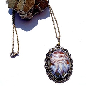 Collier grand cabochon de verre, 2 modèle à choisir, Marie Antoinetes, ou les 3 muses image 3