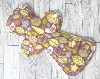 12.5" Extra Heavy Asymmetrical Night Reusable Cloth Pad - Woodcut Birds Flannel