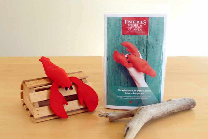 Red Lobster Finger Puppet Felt Hand Sewing Kit image 2