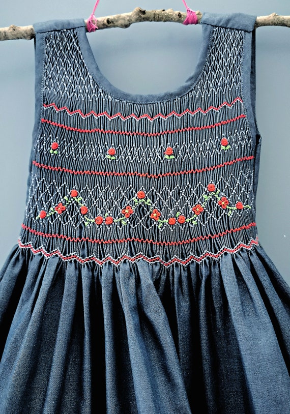 Robe a Smock 100 Cotton Fait Main a Madagascar Taille 4 Ans Etsy