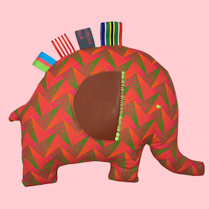 Mbali the Pink Elephant - 100% katoen shweshwe uit Zuid-Afrika