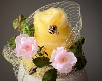 Kentucky Derby Hat Yellow Fascinator Preakness Belmont Stakes Breeder's Cup Steeplechase Queen Bee Conservancy Luncheon Derby Party Birthday