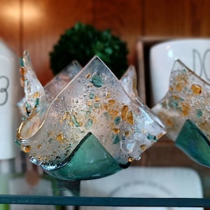 Handmade votive candle holder, tea lights,  candle decor, tea light holder. Votive candle holder,  glass candle holder