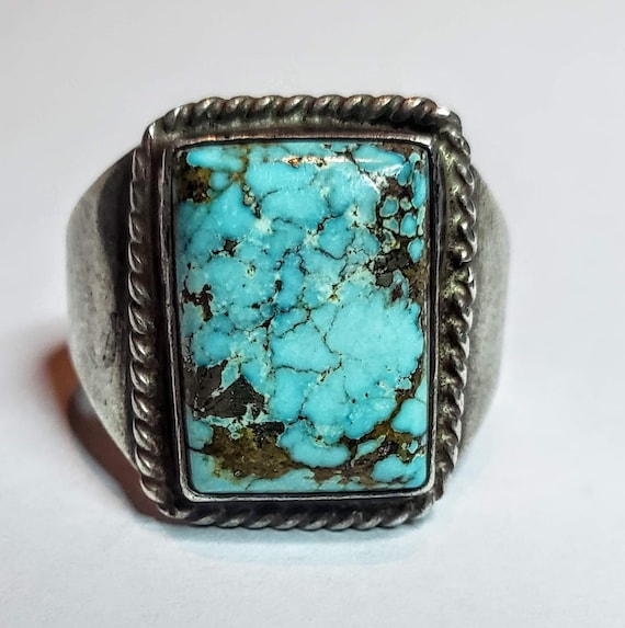 Native American Turquoise Silver Ring
