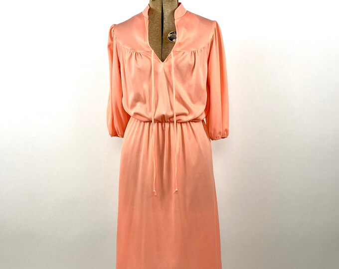 70s Peach Blouson Day Dress V Neck Tie Secretary Dress Elastic Waist Tea Party Midi Vintage Dress Xs S