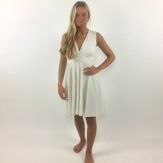 70s White Cut Out Open Back Mini Dress Deep V Emp… - image 2