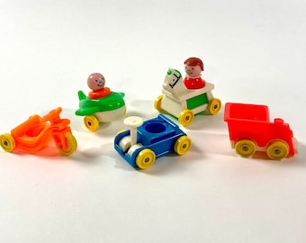 COMPLETO anni '70 Vintage Fisher Price Little People Play Family Little Riders # 656 Cars Pretend Play Vintage Toy Set Lot