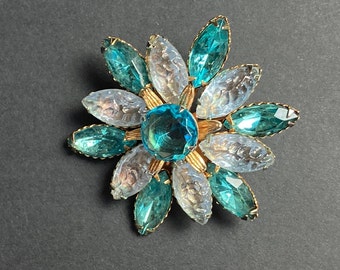 60s Aqua Blue Floral Gemstone Brooch Pale Blue Green Starburst Gold Tone Rhinestone Pin