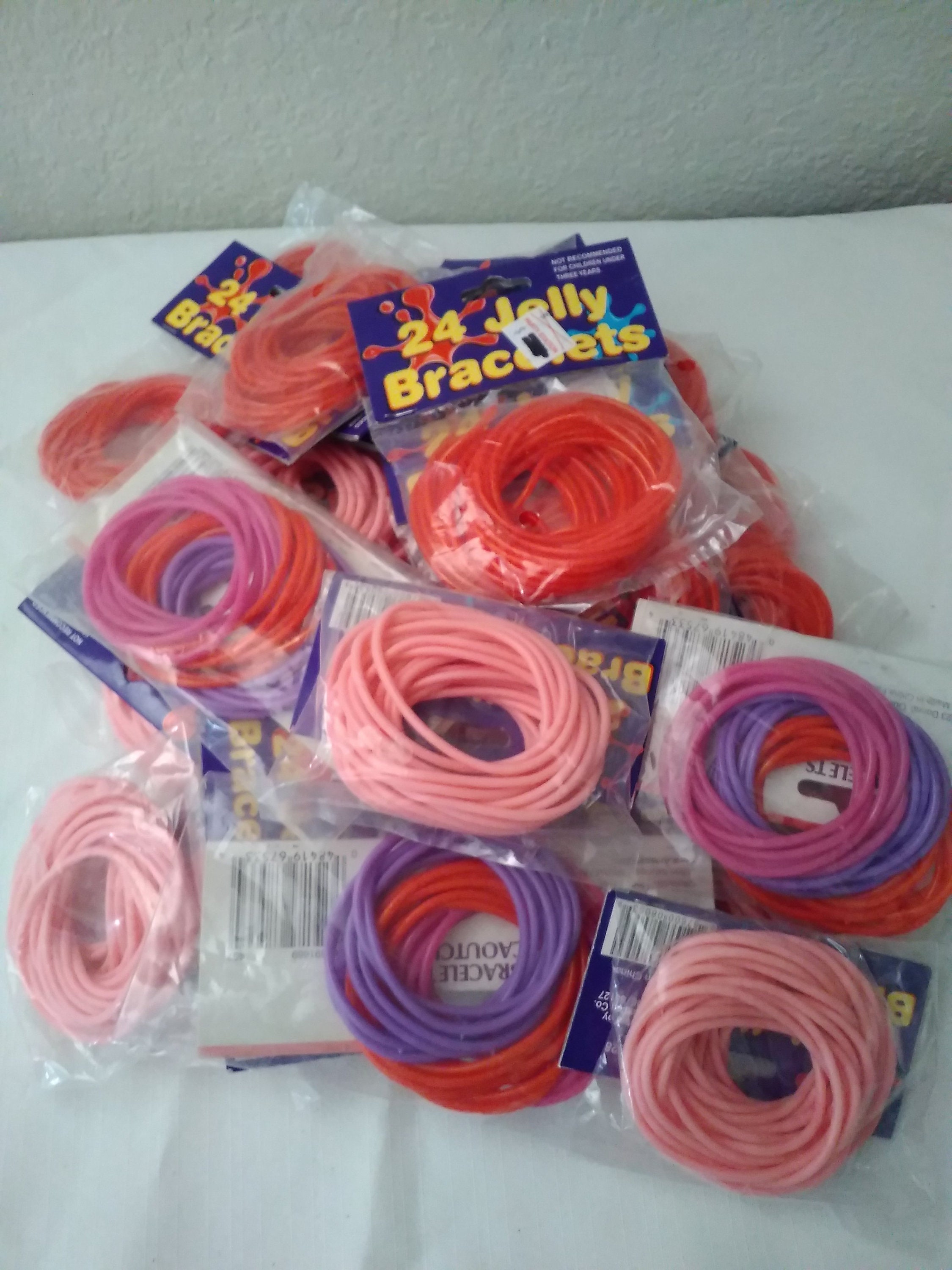 80's Party Favors - Plastic Beverage Cups, Neon Bead Necklaces, and Je –  Home & Hoopla