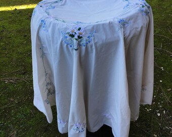 Embroidered round tablecloth